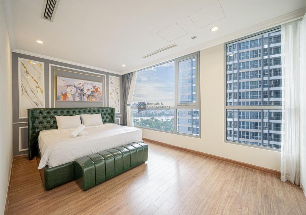 The Vinhomes Central Park Apartments - The Buildings Surrounding Landmark 81 Хошимин Екстериор снимка