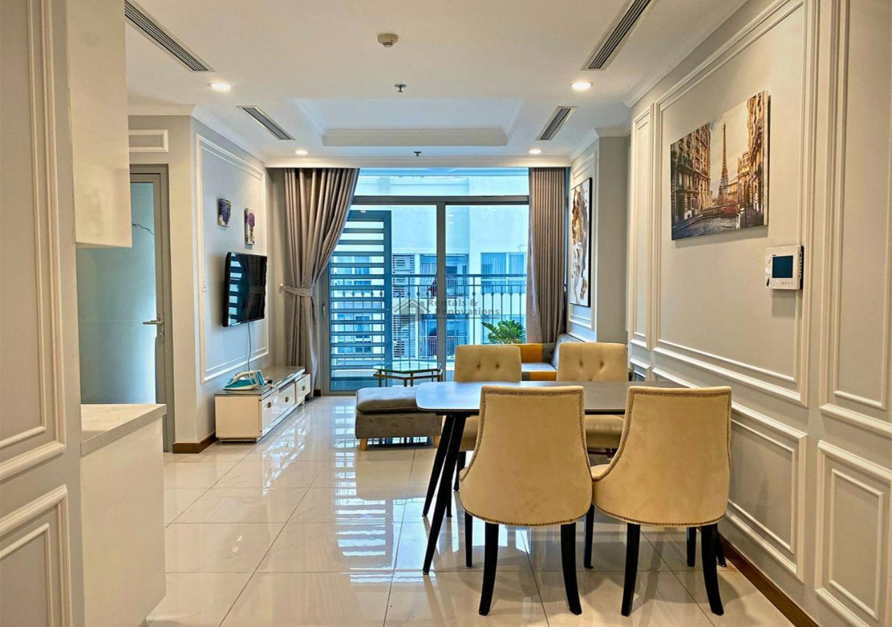 The Vinhomes Central Park Apartments - The Buildings Surrounding Landmark 81 Хошимин Екстериор снимка