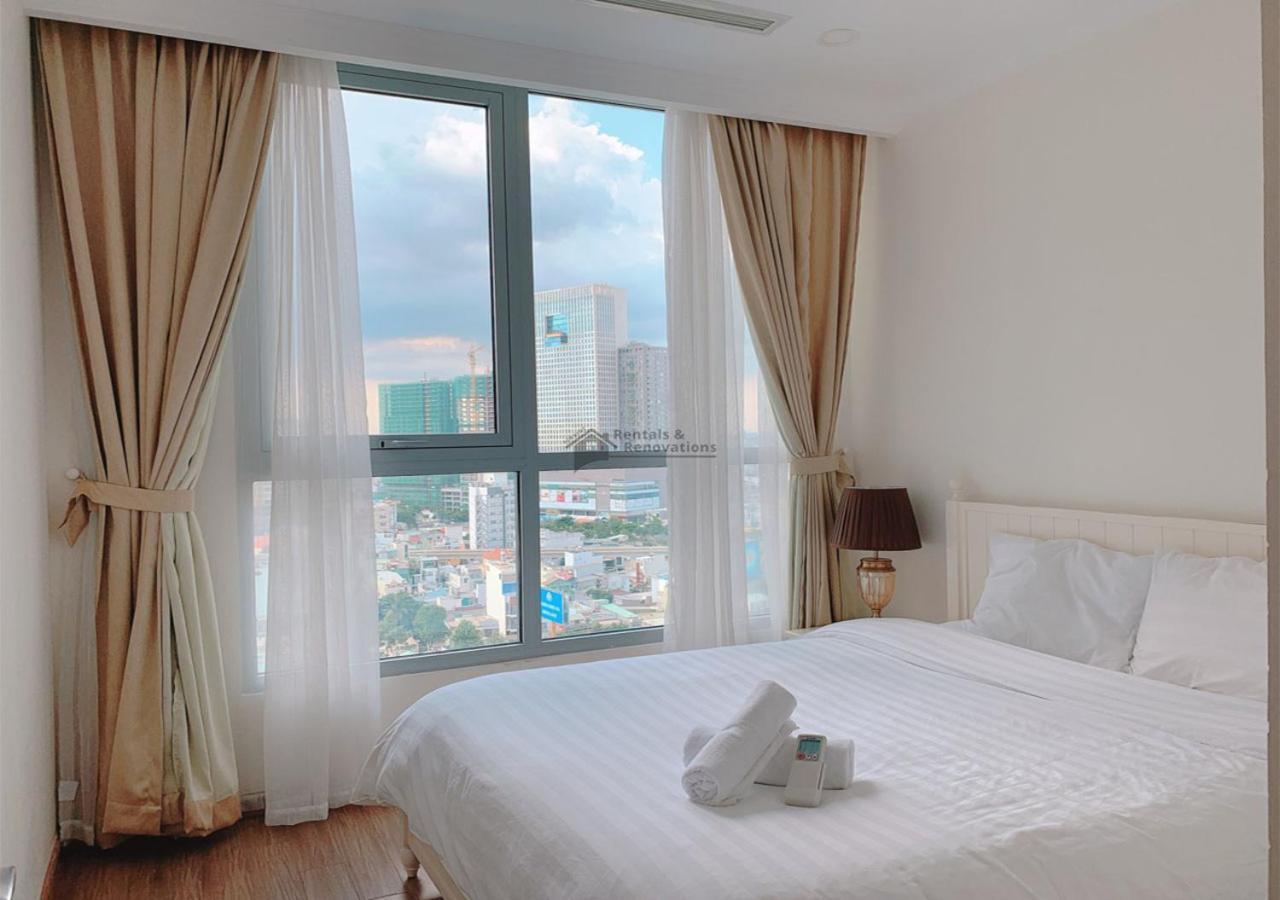 The Vinhomes Central Park Apartments - The Buildings Surrounding Landmark 81 Хошимин Екстериор снимка
